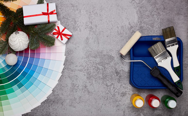 Painting accessories, colour guide and Christmas