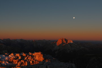 Sonnenaufgang Westliche Zinne Richtung Hohe Geisel