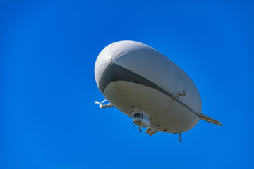 Zeppelin-Rundflug über den Bodensee