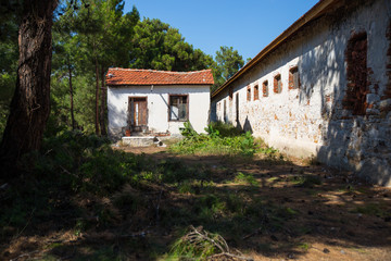 Fototapeta na wymiar Old house in Limenaria Greece