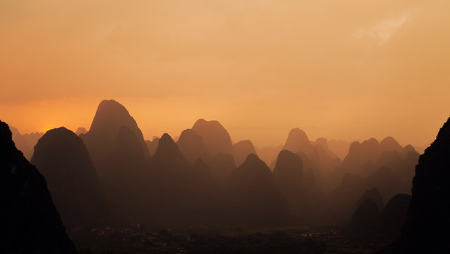 Li River scenery. Yangshuo. China.