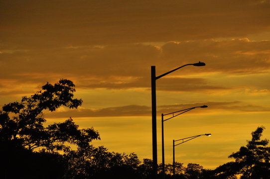 Street Light Row, Off Off On