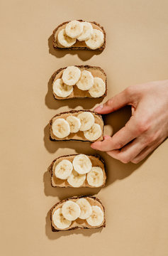 Bread with bananas