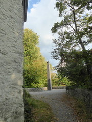 Obelisk von 1819 an der Klauser Kapelle in Aachen Kornelimünster