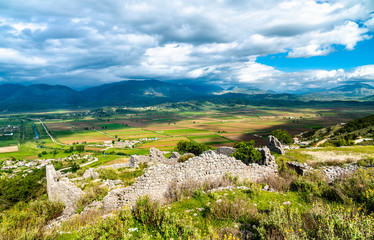 Fototapeta na wymiar Ruins of Lekuresi Castle in Saranda, Albania
