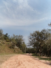 Caminho para a Santa do Paredão na Rota do Rosário em Jaguariaíva, Paraná, Brasil