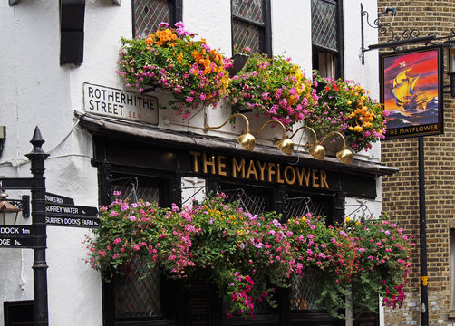 LONDON - AUGUST 5, 2013:  The Mayflower pub is the oldest on the Thames, and takes its name from the Pilgrims' ship that sailed from a nearby dock, as seen in August 2013.