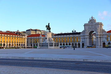 Fototapeta na wymiar The Praca do Comercio (Commerce Square) with Statue of King Jose I in Lisbon, Portugal