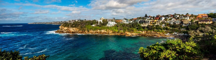Fototapeta na wymiar Scenic panorama of Gordons Bay Sydney Australia