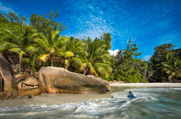 Obraz na płótnie Canvas Tropical island beach Anse Lazio, Praslin, Seychelles