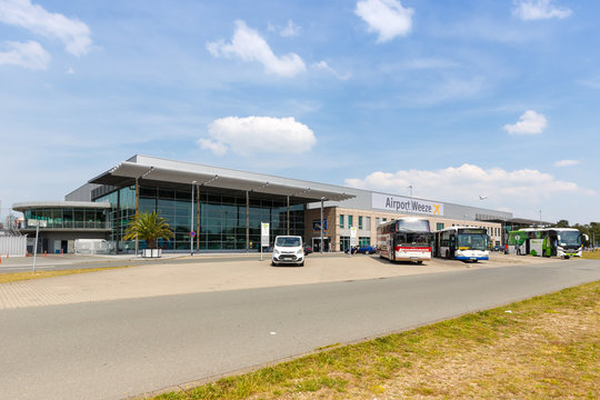 Weeze Niederrhein Airport NRN Terminal