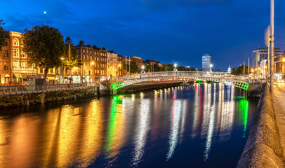 Ha'penny Bridge over the Liffey River in Dublin, Ireland