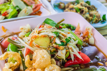 papaya salad and thai food
