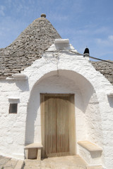 Fototapeta na wymiar Haustür in einem Trullo in Alberobello – Süditalien 