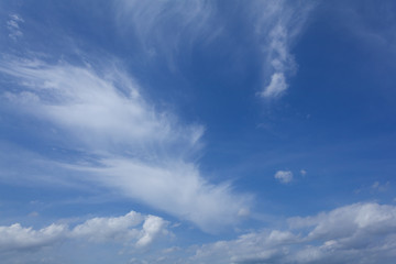 Naklejka na ściany i meble Beauty white cloud and clear blue sky in sunny day texture background