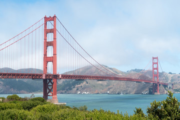 Fototapeta na wymiar Distant view of the iconic Golden Gate bridge in San Francisco, California, USA.