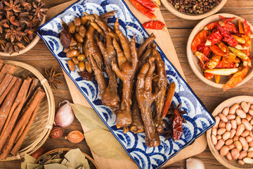 halogen chicken leg，Spiced chicken feet