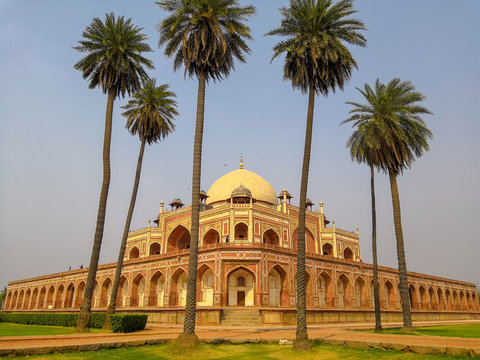 domed monument