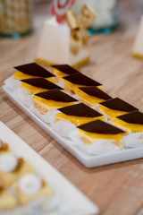 Alimentos para fiestas de niños color pastel