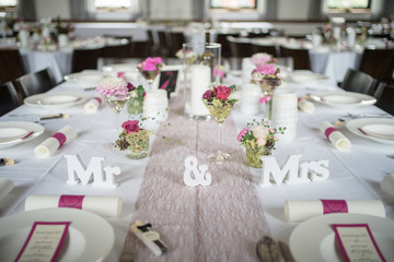 Wedding table decoration