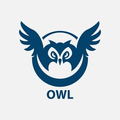 Owl icon in trendy design style. Owl vector logo icon modern and simple flat symbol