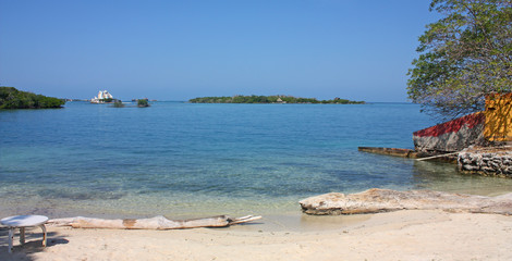 Image the beach by Baru in Colombia next to Cartagena