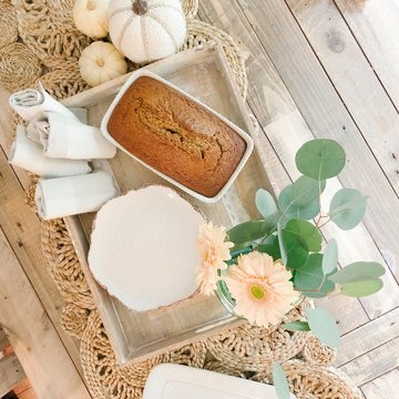 Banana cake and pink flowers