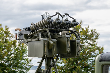 complex anti-aircraft machine gun of four barrels.