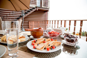 Breakfast in the fresh air