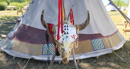 Fort Bridger Mountain Man rendezvous Indian buffalo bison skull. 19th century fur trading outpost on Oregon, California, and Mormon Trail. Pioneer, wilderness, camping and old trapper skills.