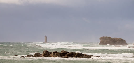 Tempête phare du Four presqu'ile Saint Laurent Porspoder Finistère Bretagne France © jujud3100