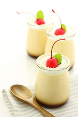 デザート　プリン