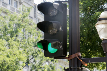 Traffic lights at intersections in Paris
