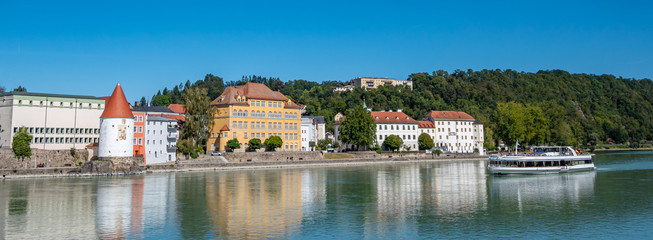 Fototapeta na wymiar Panorama vom Schaiblingsturm in Passau