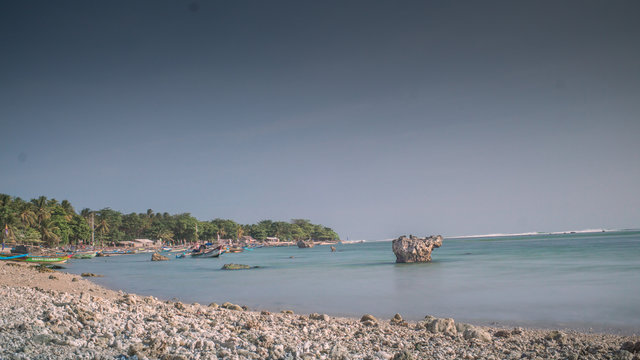 Pantai Ujung Genteng