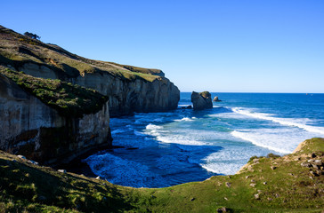 Fototapeta premium Tunnel Beach near Dunedin, South Island, New Zealand
