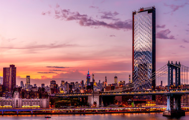 Naklejka premium Manhattan view during sunset