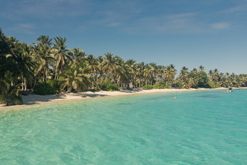 Shore line on Cocos (Keeling) islands, Direction island