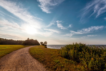 Obraz premium hiking trail on the cliffs of the baltic sea