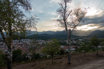 Obraz premium Climbing an Olot volcano in the province of Girona