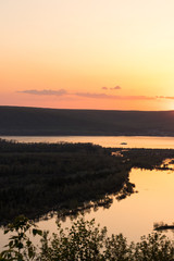 Fototapeta na wymiar evening sunset on the river