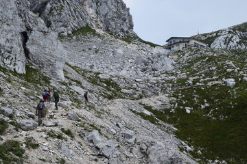 Tambre (BL) - Rifugio Carlo e Massimo Semenza