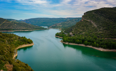 the river in the mountain
