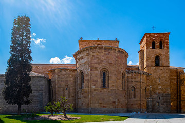 Naklejka premium Back view of church in Avila, Spain St Peter church