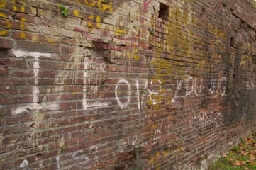 I love you texted on a wall