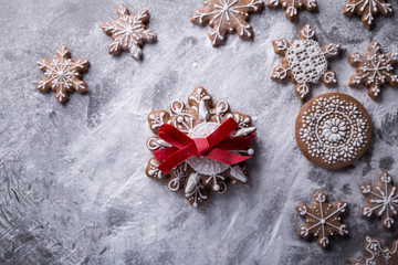 Obraz na płótnie Canvas Homemade gingerbread. Traditional homemade Christmas cookies. Sugered cakes.