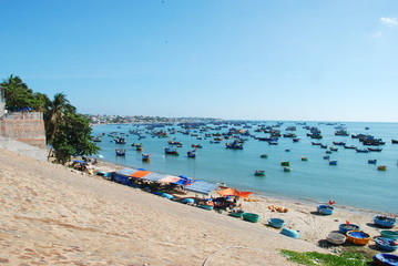 Obraz premium Hundreds of boats in fishing village in Mui Ne, Vietnam 