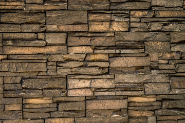 horizontal stone wall