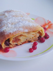 Apple strudel
