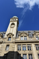 Fototapeta na wymiar Astronomy Tower of the Sorbonne University with blue sky. Paris, France.